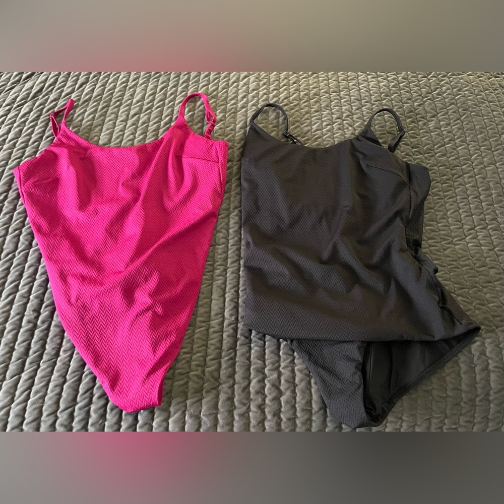 lululemon waterside chevron one piece bathing suits b/c cup medium bum coverage